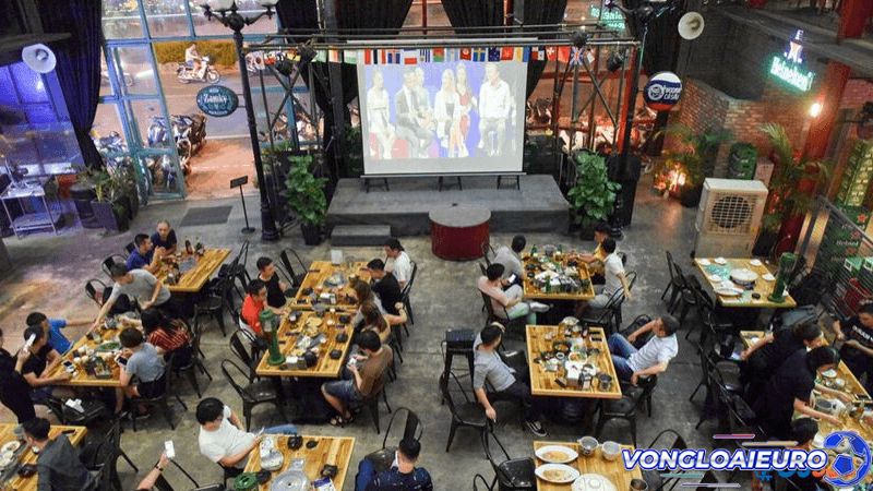 Trải nghiệm xem bóng đá cực VIP ở Làng Beer