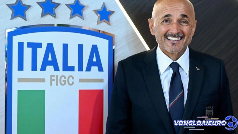 huấn luyện viên Luciano Spalletti tại Italia