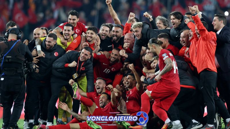 huấn luyện viên Vincenzo Motella và ĐT Thổ Nhĩ Kỳ tại EURO 2024