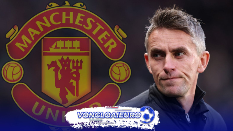 Man Utd và Chelsea đều có McKenna trong danh sách rút gọn những ứng cử viên tiềm năng.